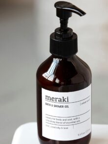 Meraki Bath & shower Oil - Velvet mood 1