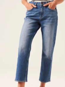gør det fladt fantastisk Surrey Garcia Jeans til kvinder ♥ Shop de Nye smarte Jeans online her
