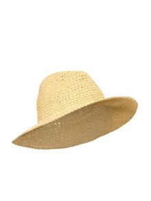 Part Two Pouline hat 30306884 - 300871 Nature 1