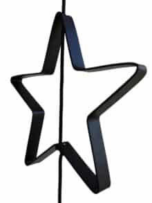 iron star outline black