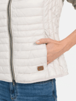 Camel Active Vest 360460 – Kitt 66, praktisk og moderne vest i kittfarve med justerbare detaljer og lynlåslommer 6