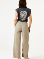 Garcia T-shirt d50010 i Antracit Grey – stilren og komfortabel T-shirt til kvinder 3