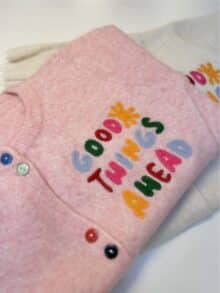 Qnuz Cardigan Good Things Ahead - Rosa1