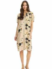 In Front Synne Dress - Sand